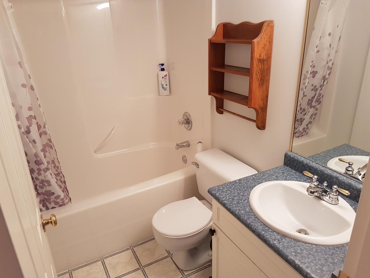 Gulfview Drive Ocean View B&B Нанаймо Экстерьер фото