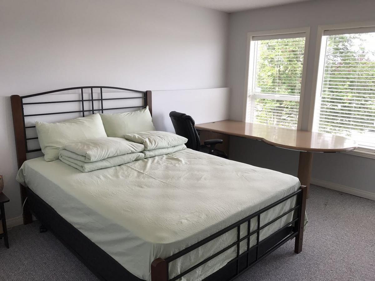 Gulfview Drive Ocean View B&B Нанаймо Экстерьер фото